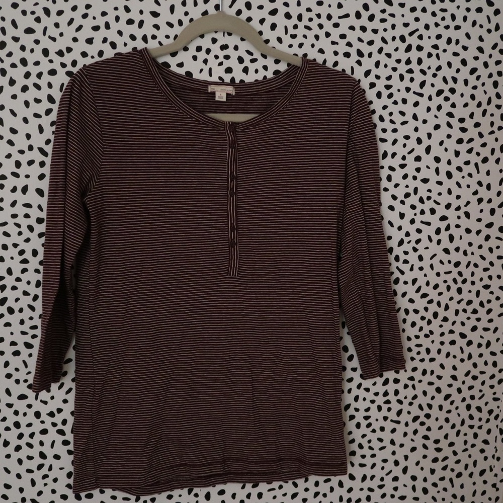 Gap Burgundy Quarter Sleeve Shirt